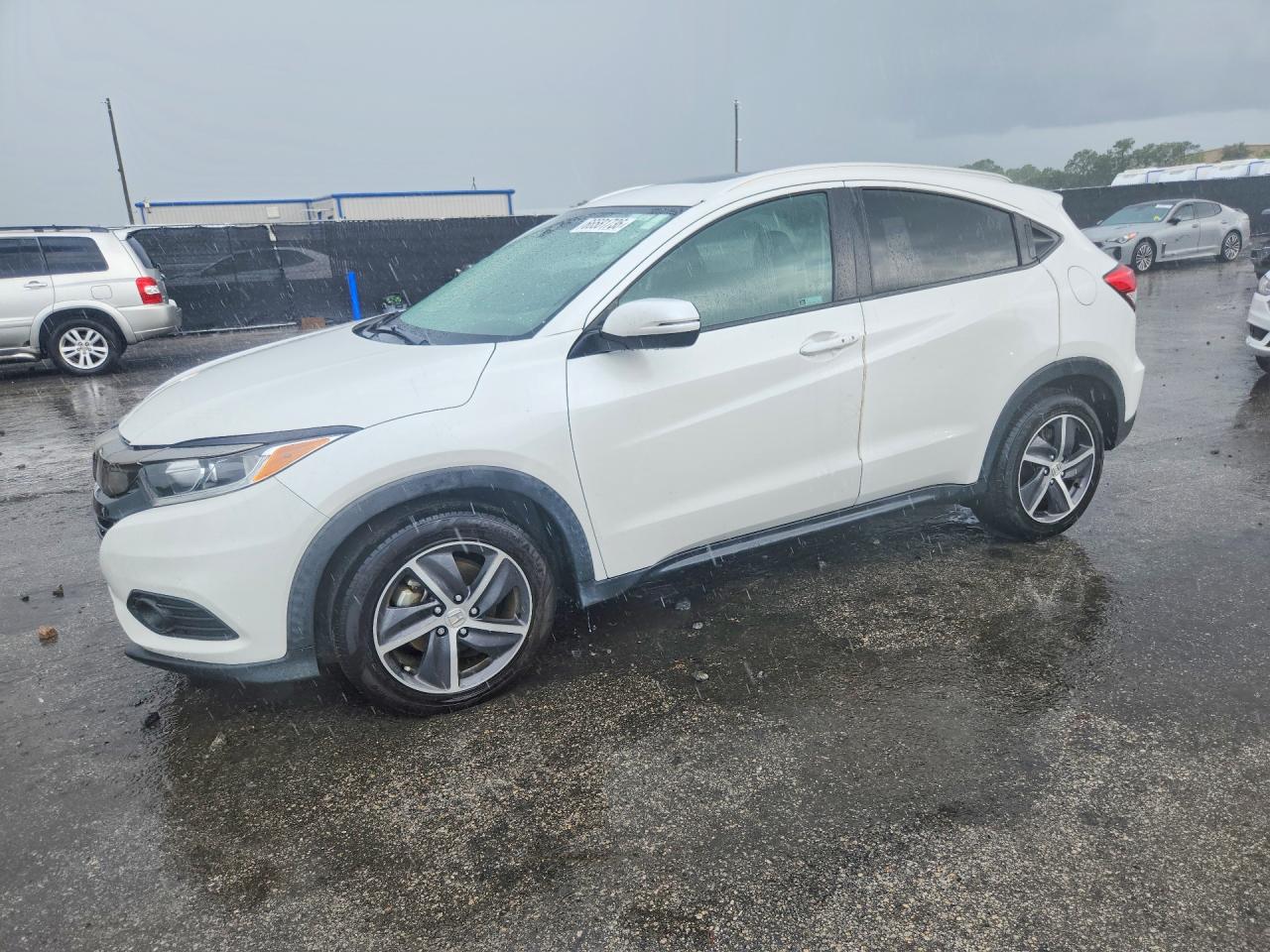2022 HONDA HR-V EX  