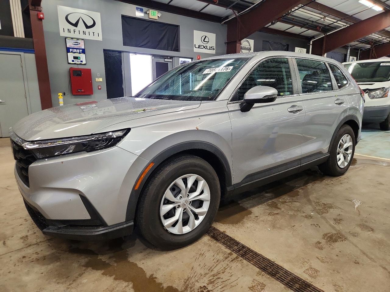 2024 HONDA CR-V LX  