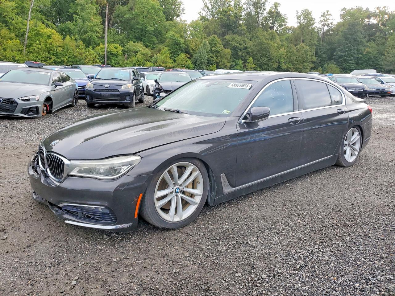 2016 BMW 750 XI  