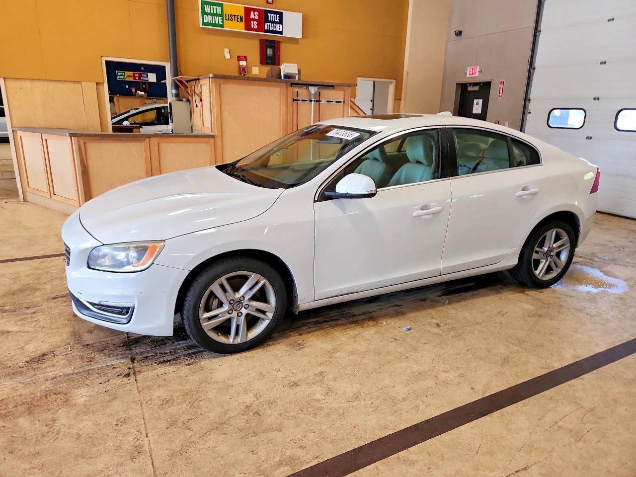 2015 VOLVO S60 PREMIER  