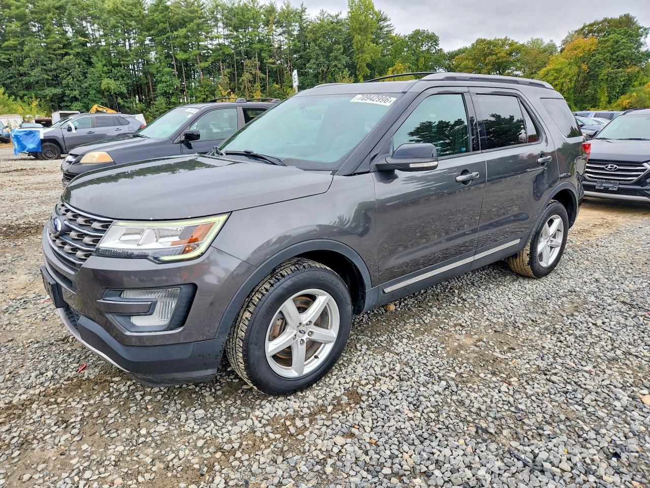 2017 FORD EXPLORER XLT  