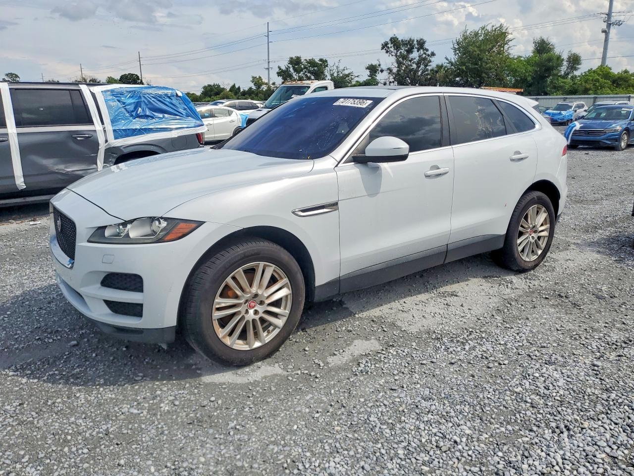 2020 JAGUAR F-PACE PRESTIGE  