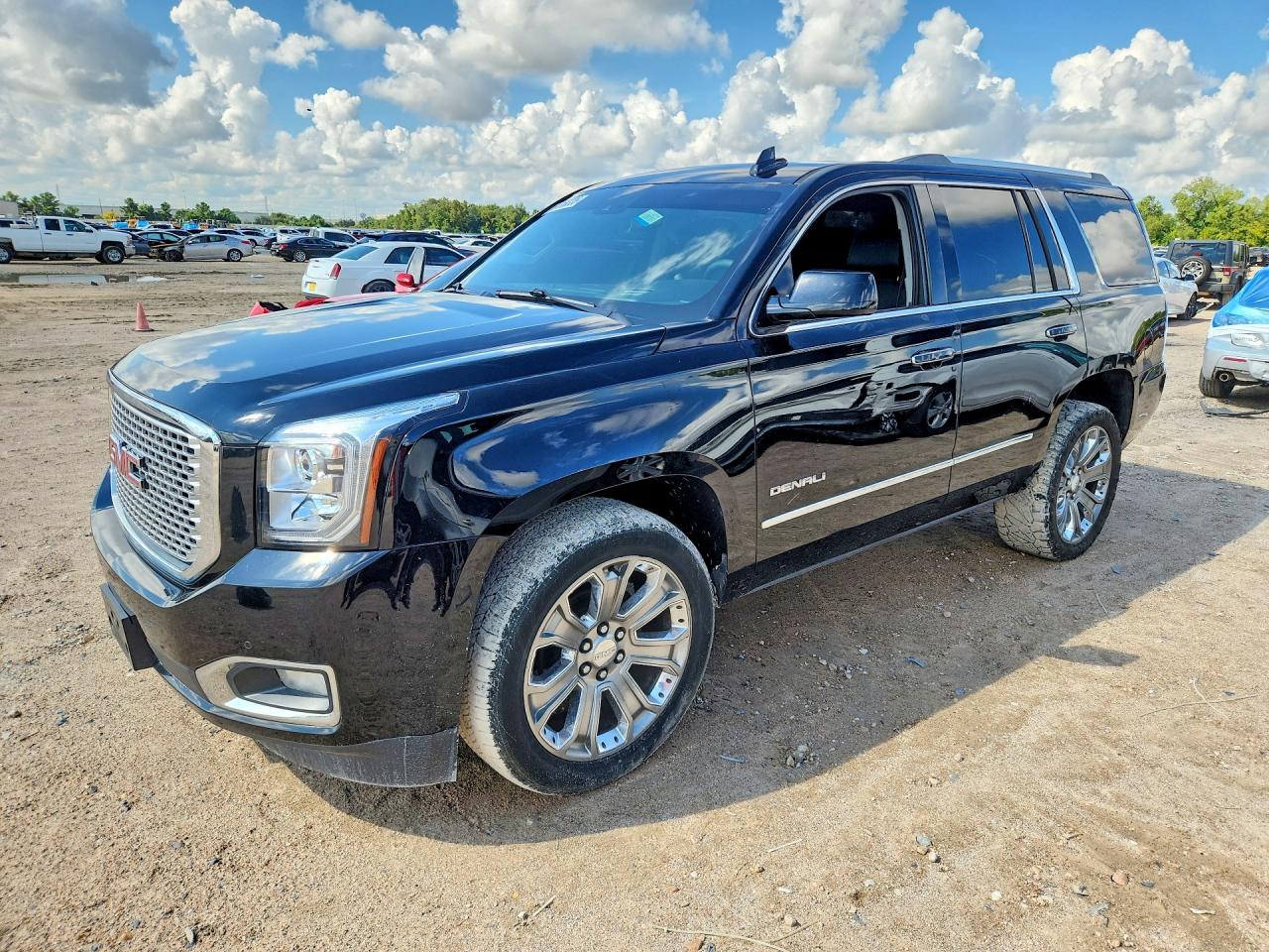 2017 GMC YUKON DENALI  