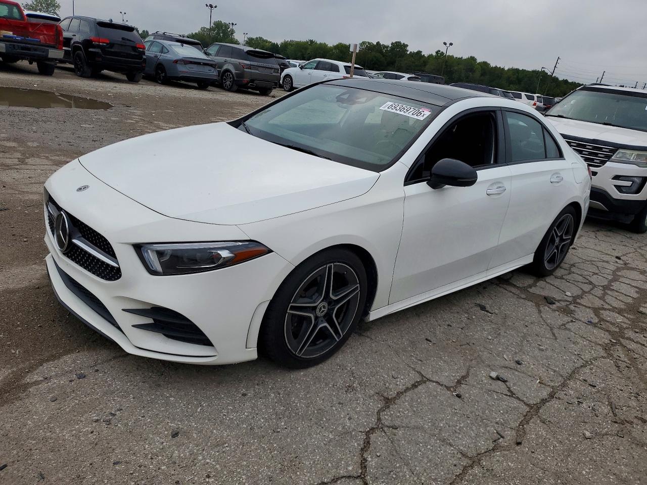 2019 MERCEDES-BENZ A 220 4MATIC  