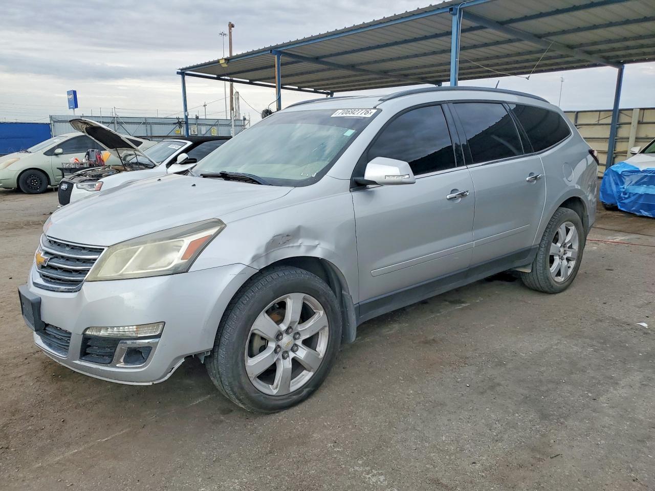 2016 CHEVROLET TRAVERSE LT  