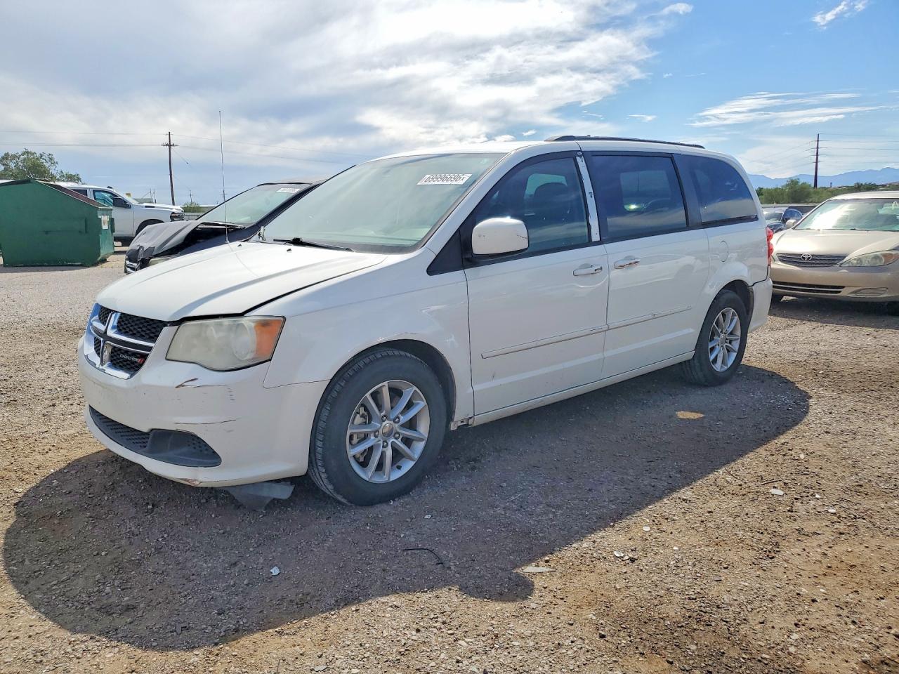 2013 DODGE GRAND CARAVAN SXT  
