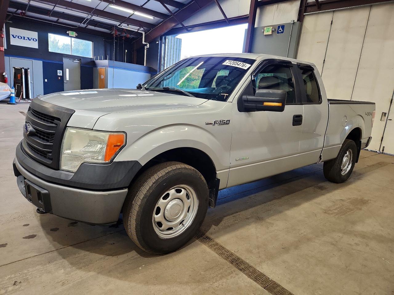 2013 FORD F150 SUPER CAB  