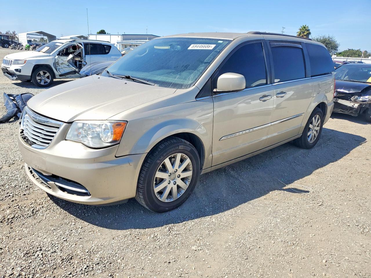 2015 CHRYSLER TOWN & COUNTRY TOURING  