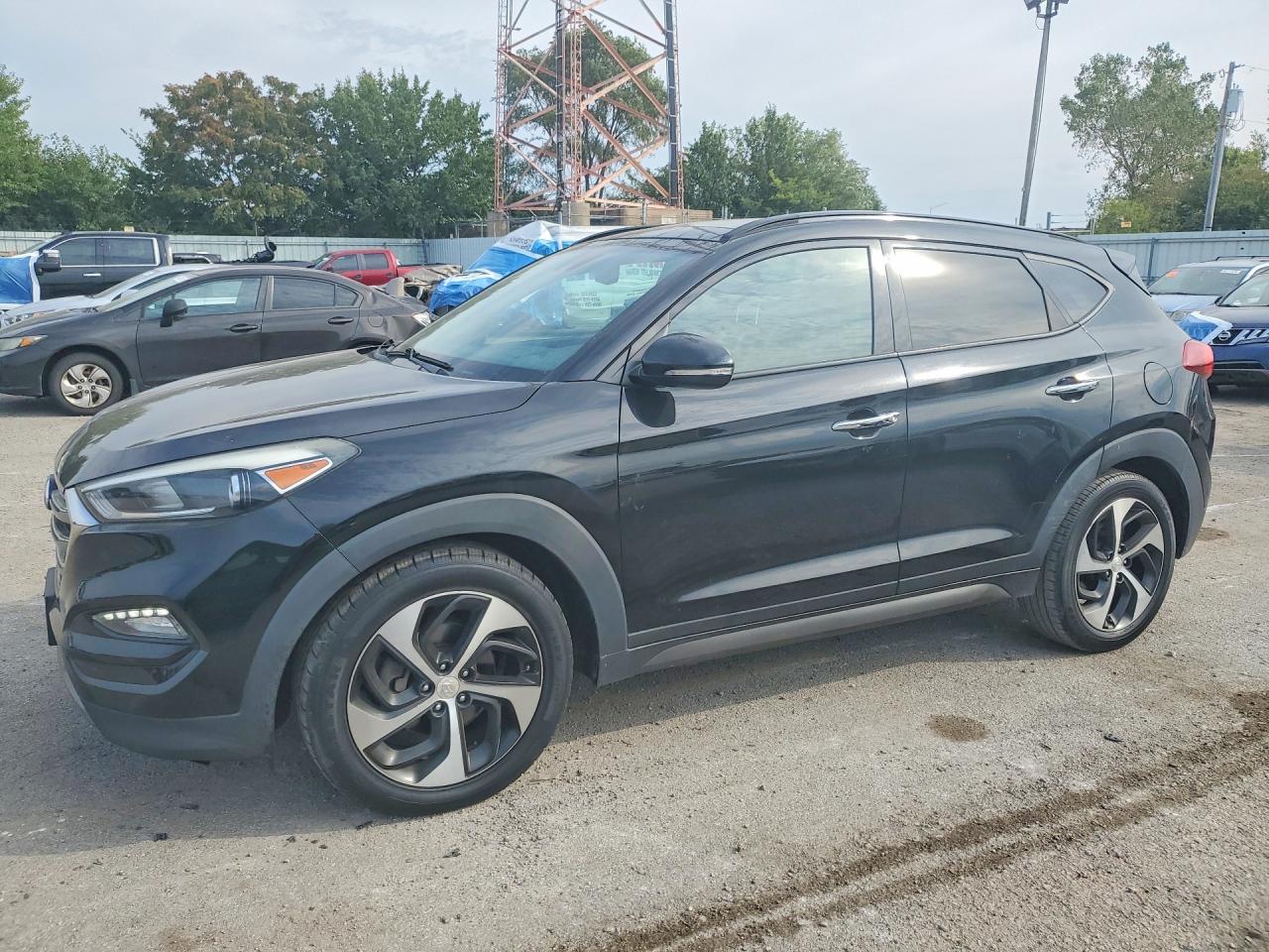 2016 HYUNDAI TUCSON LIMITED  