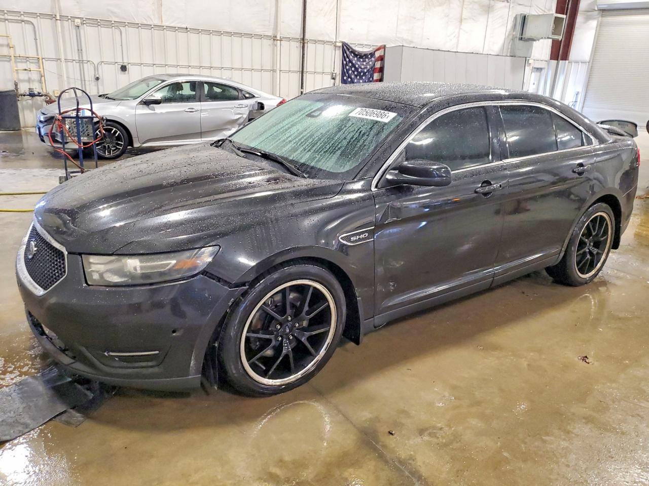 2013 FORD TAURUS SHO  