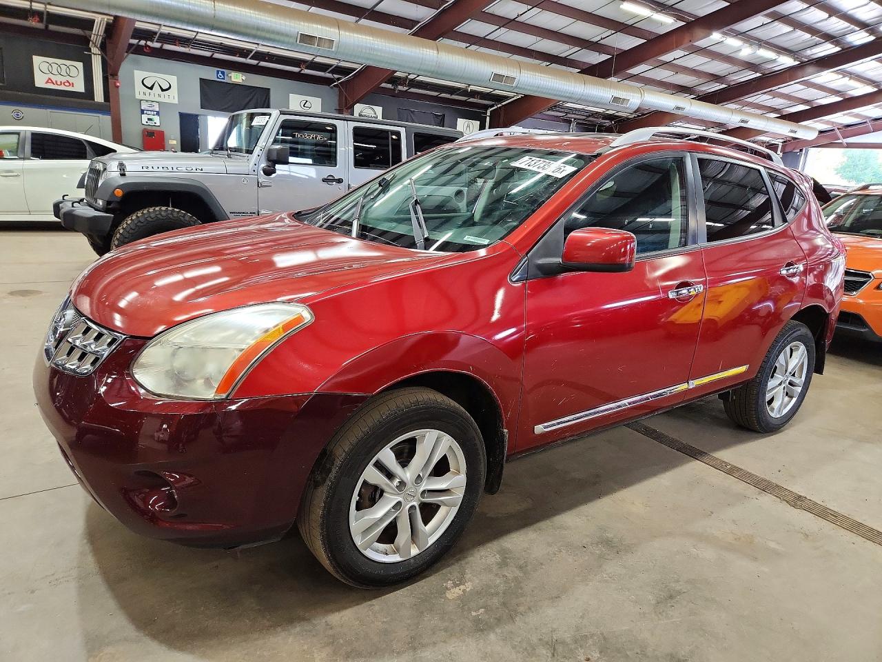 2013 NISSAN ROGUE S  