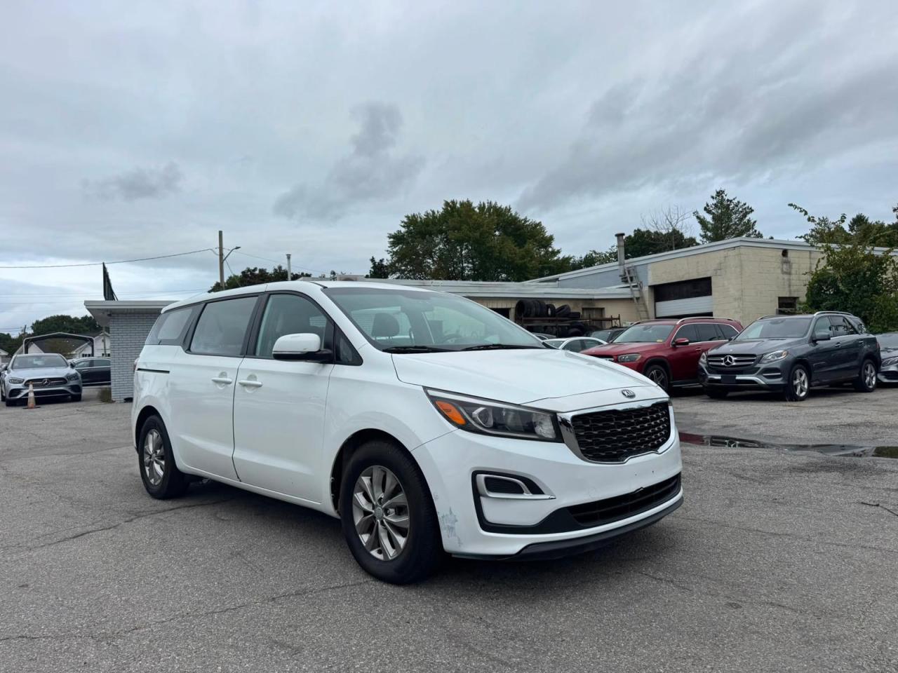 2020 KIA SEDONA L  