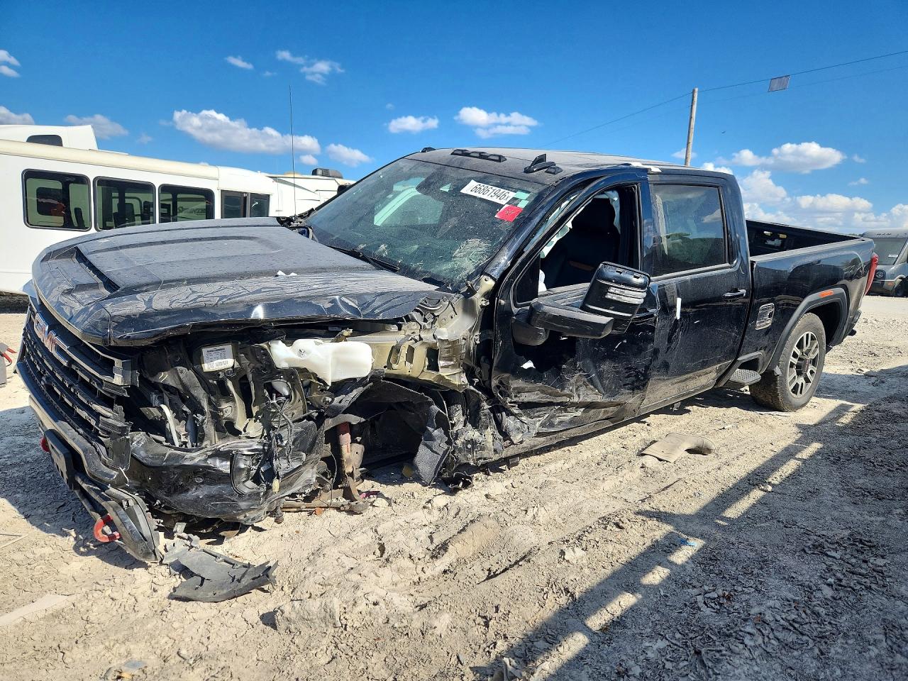 2022 GMC SIERRA K3500 AT4  
