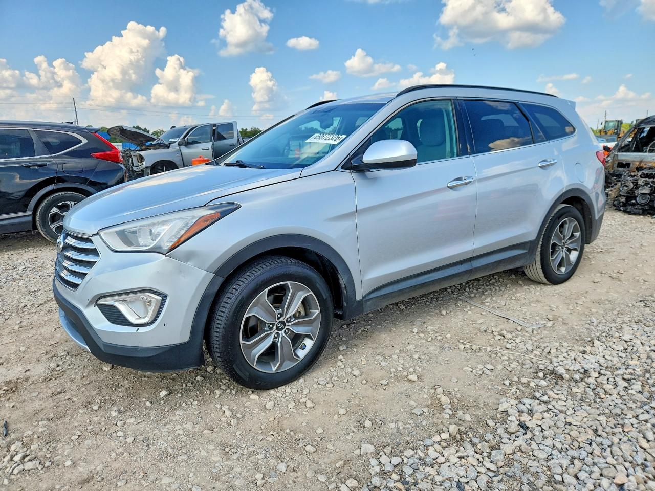 2016 HYUNDAI SANTA FE SE  