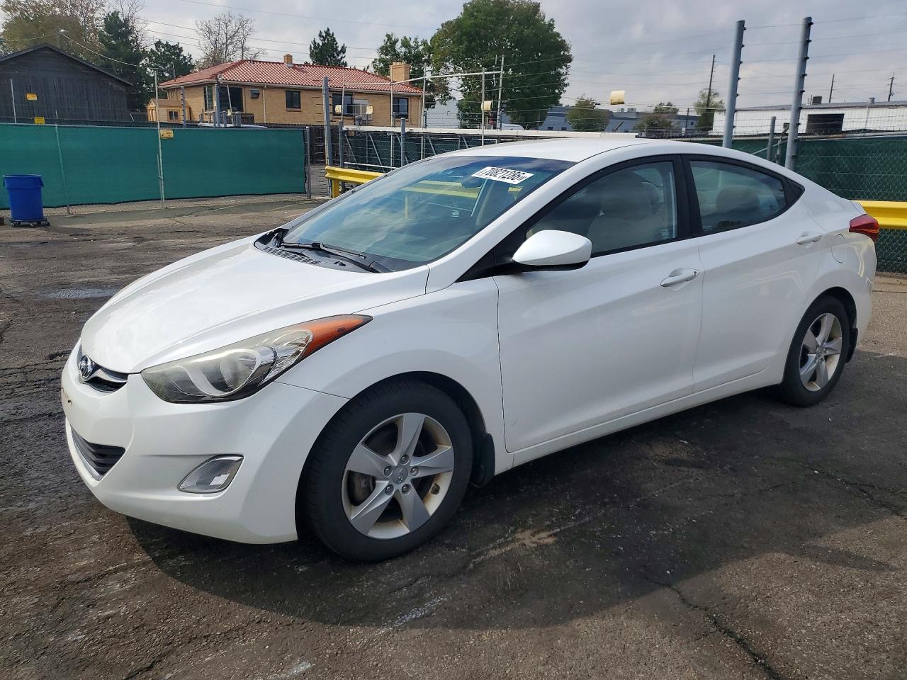 2013 HYUNDAI ELANTRA GLS  