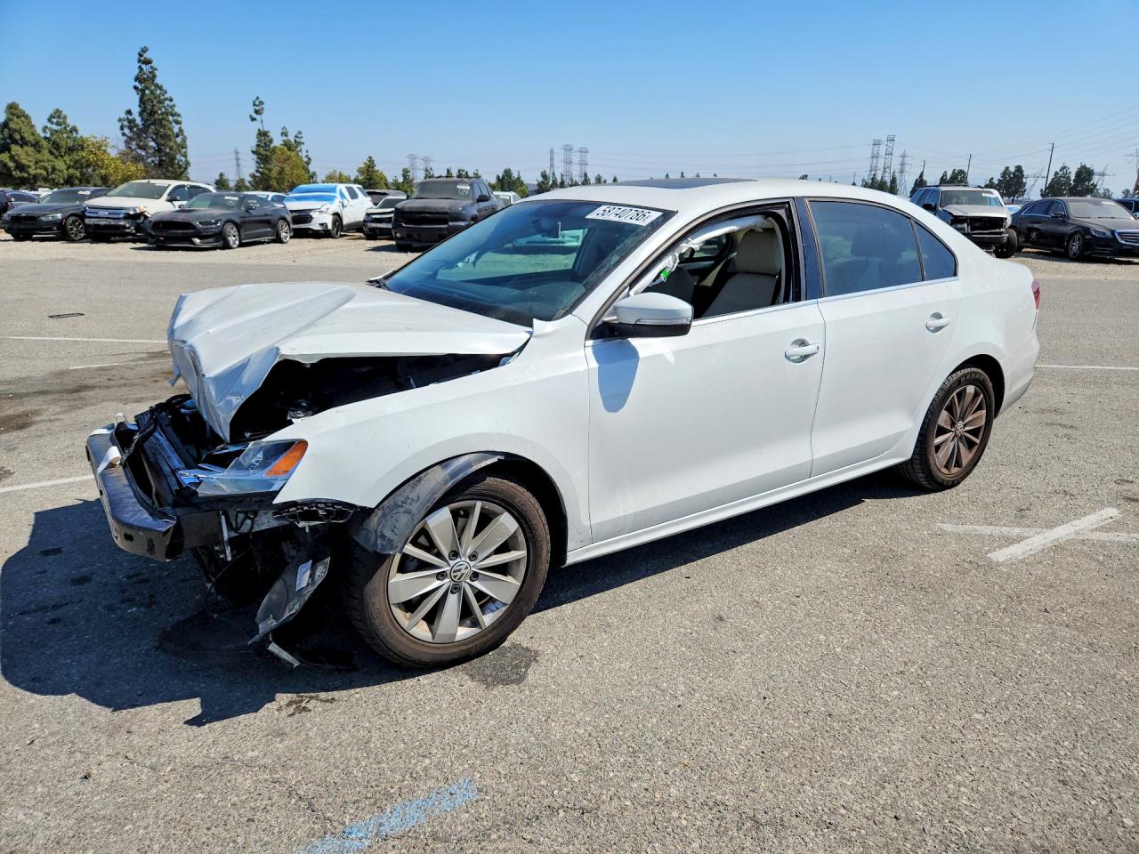 2016 VOLKSWAGEN JETTA SE  