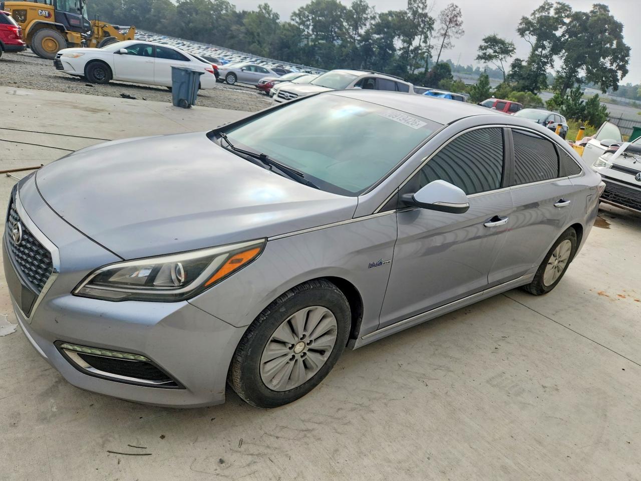 2016 HYUNDAI SONATA HYBRID SE  