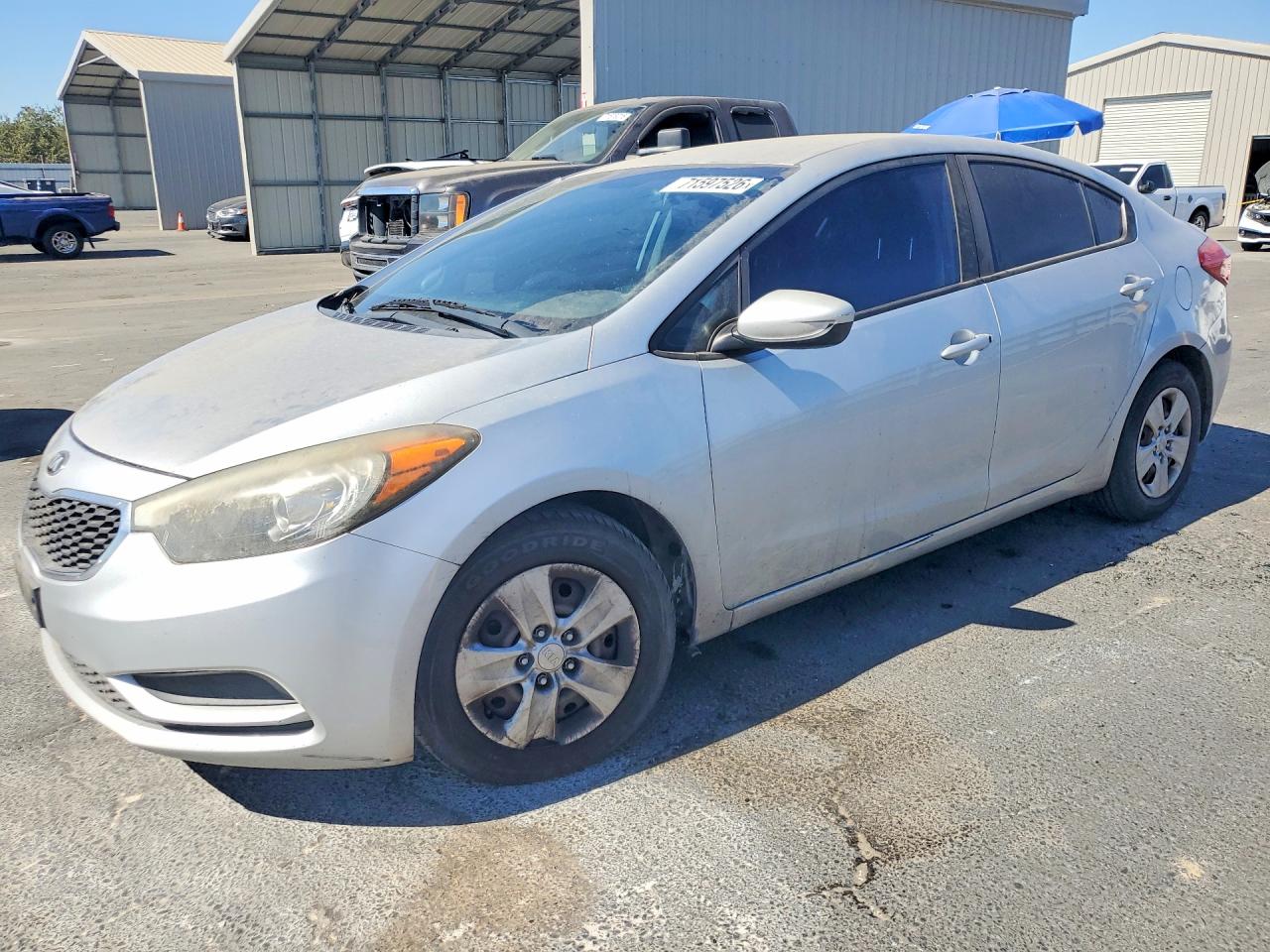 2016 KIA FORTE LX  
