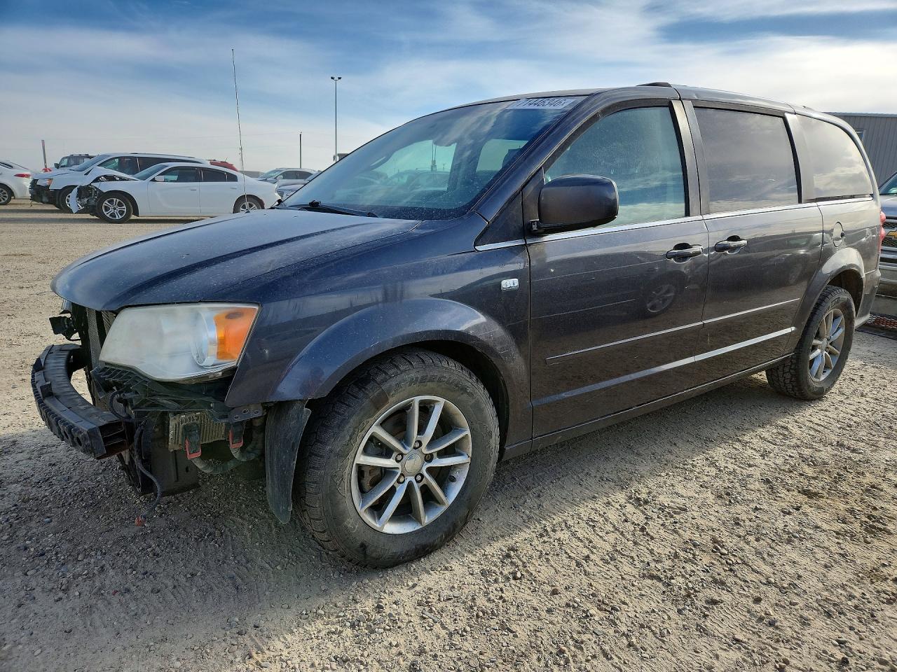 2014 DODGE GRAND CARAVAN SE  