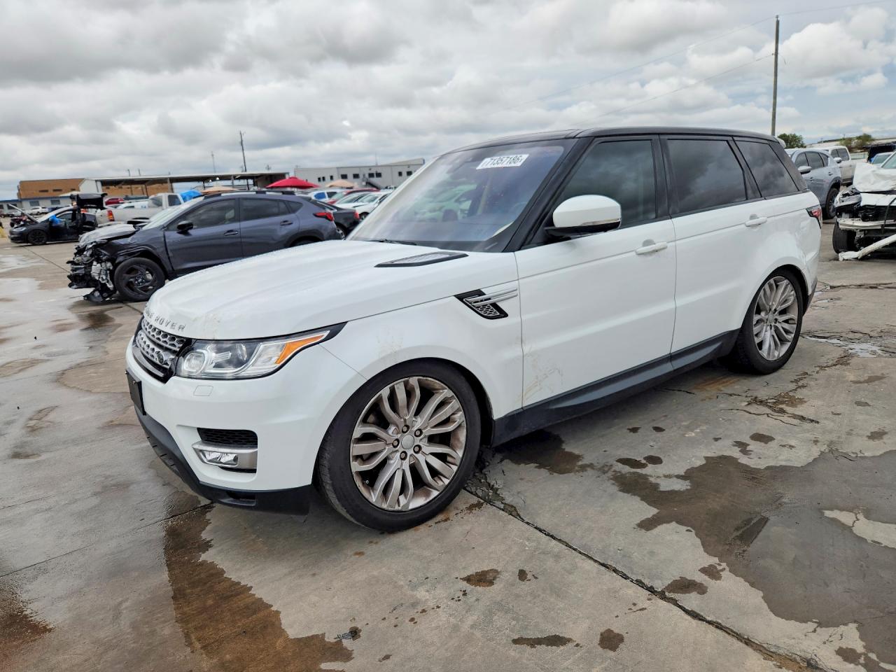 2017 LAND ROVER RANGE ROVER SPORT HSE  