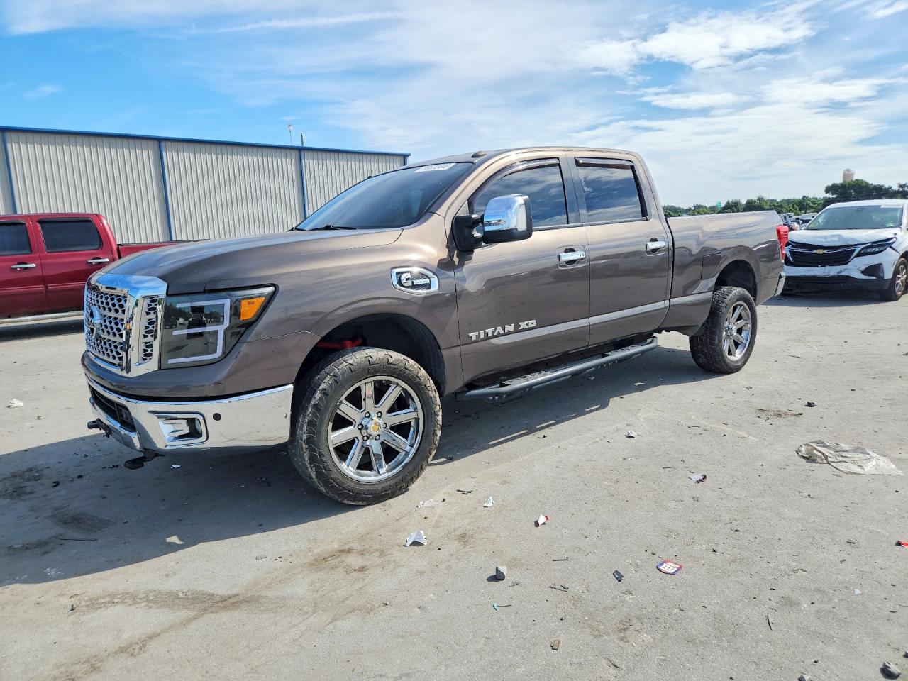 2016 NISSAN TITAN XD SL  