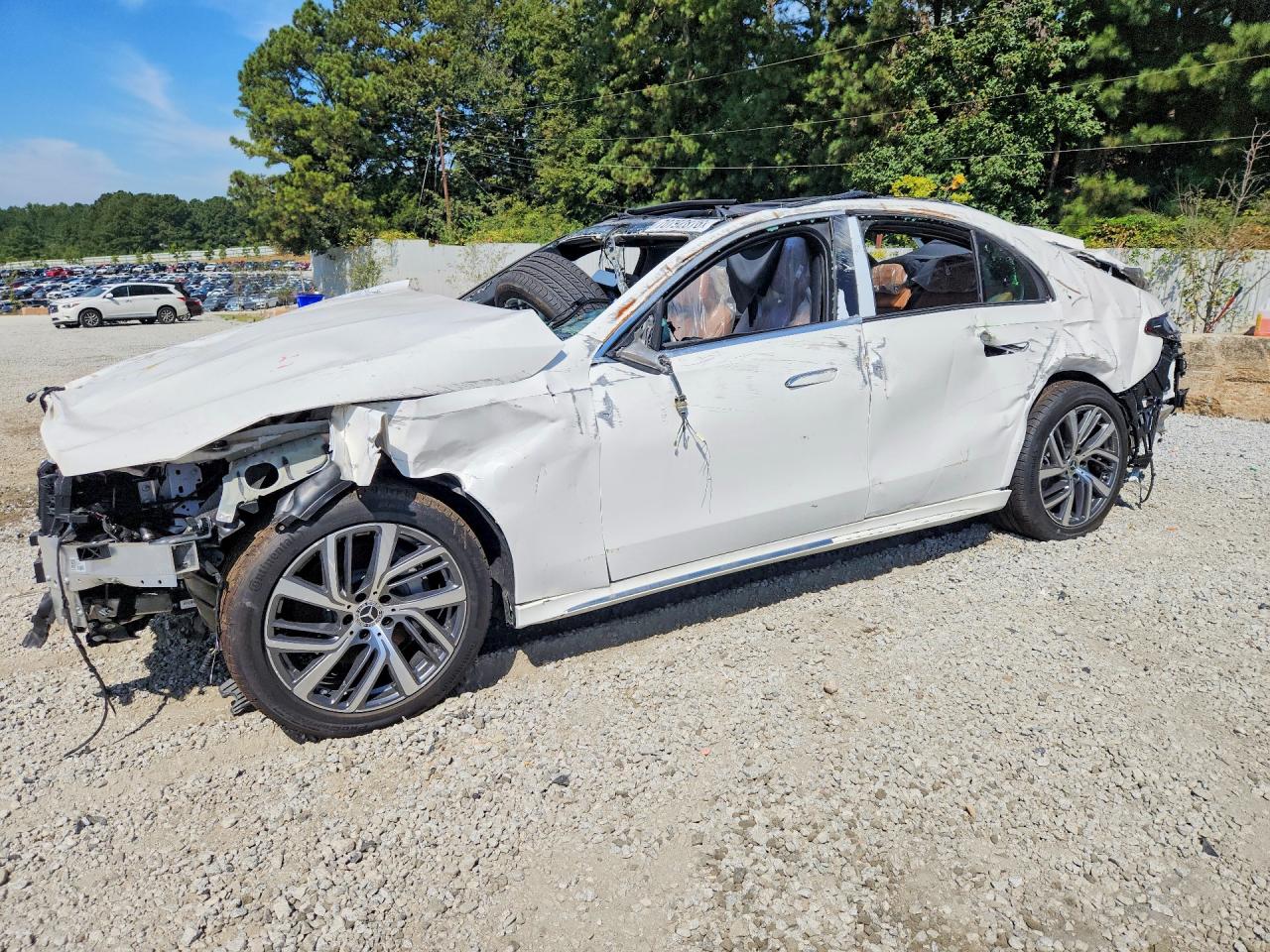 2026 MERCEDES-BENZ E 350  