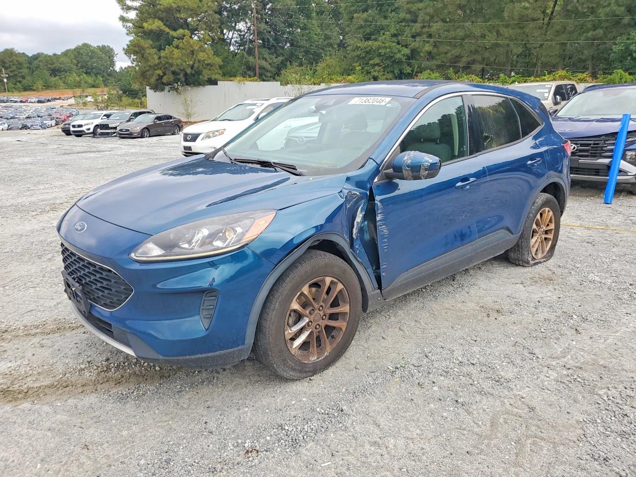 2020 FORD ESCAPE SE  