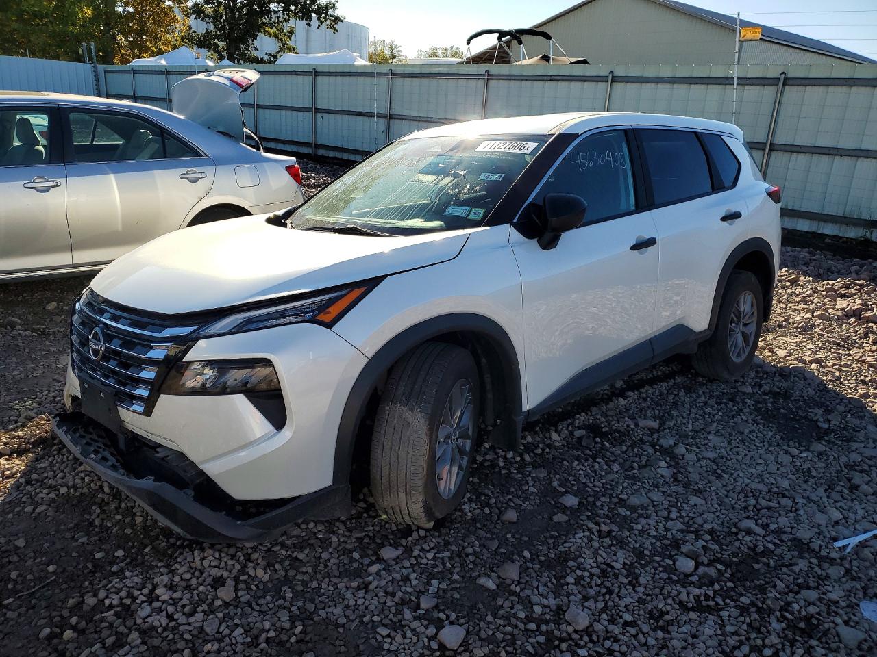 2024 NISSAN ROGUE S  
