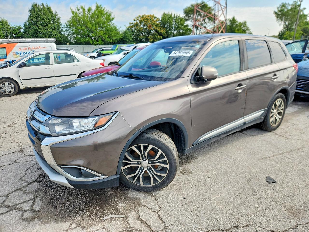 2017 MITSUBISHI OUTLANDER SE  