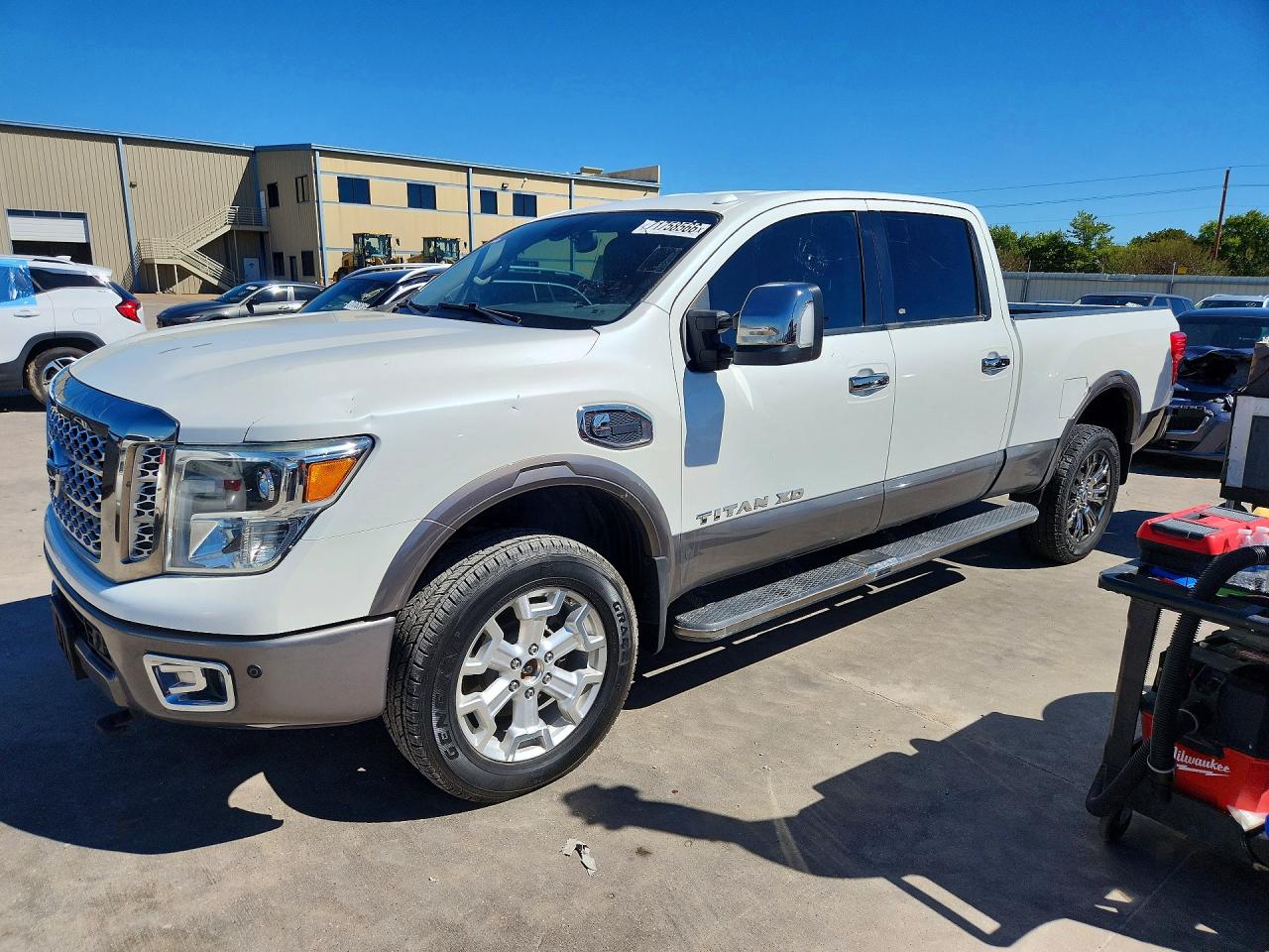 2016 NISSAN TITAN XD PLATINUM RESERVE  