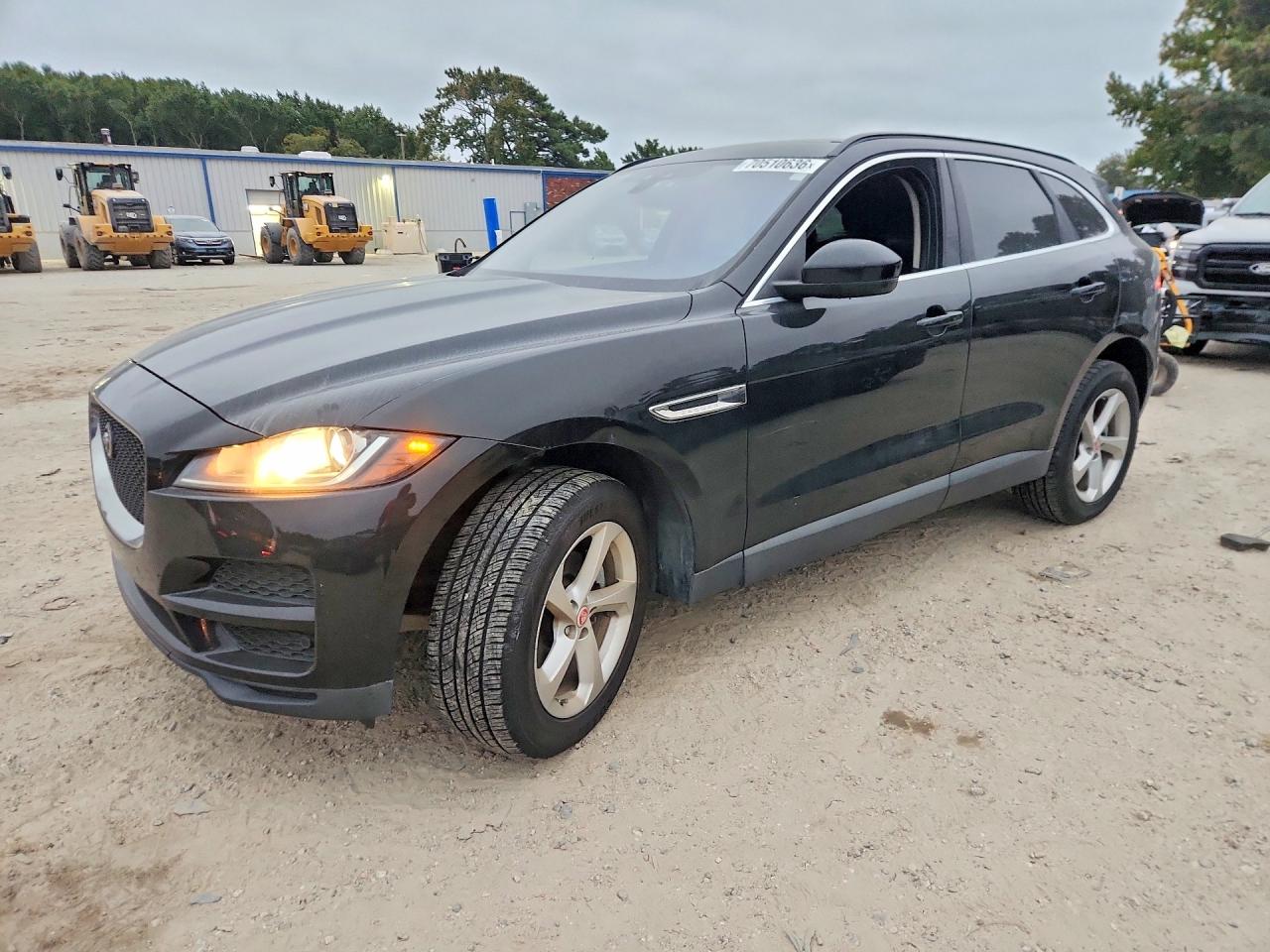 2019 JAGUAR F-PACE PREMIUM  