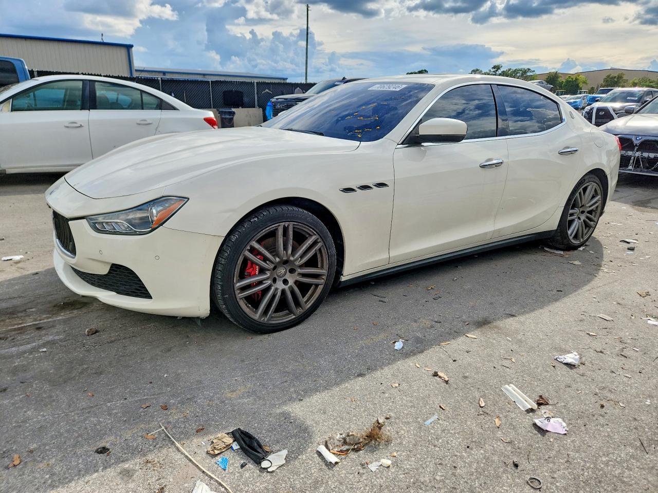 2017 MASERATI GHIBLI S  