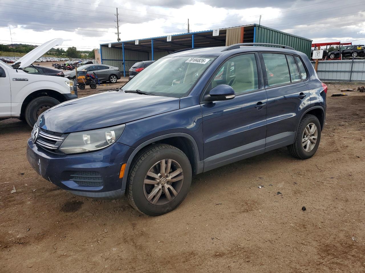 2016 VOLKSWAGEN TIGUAN S  