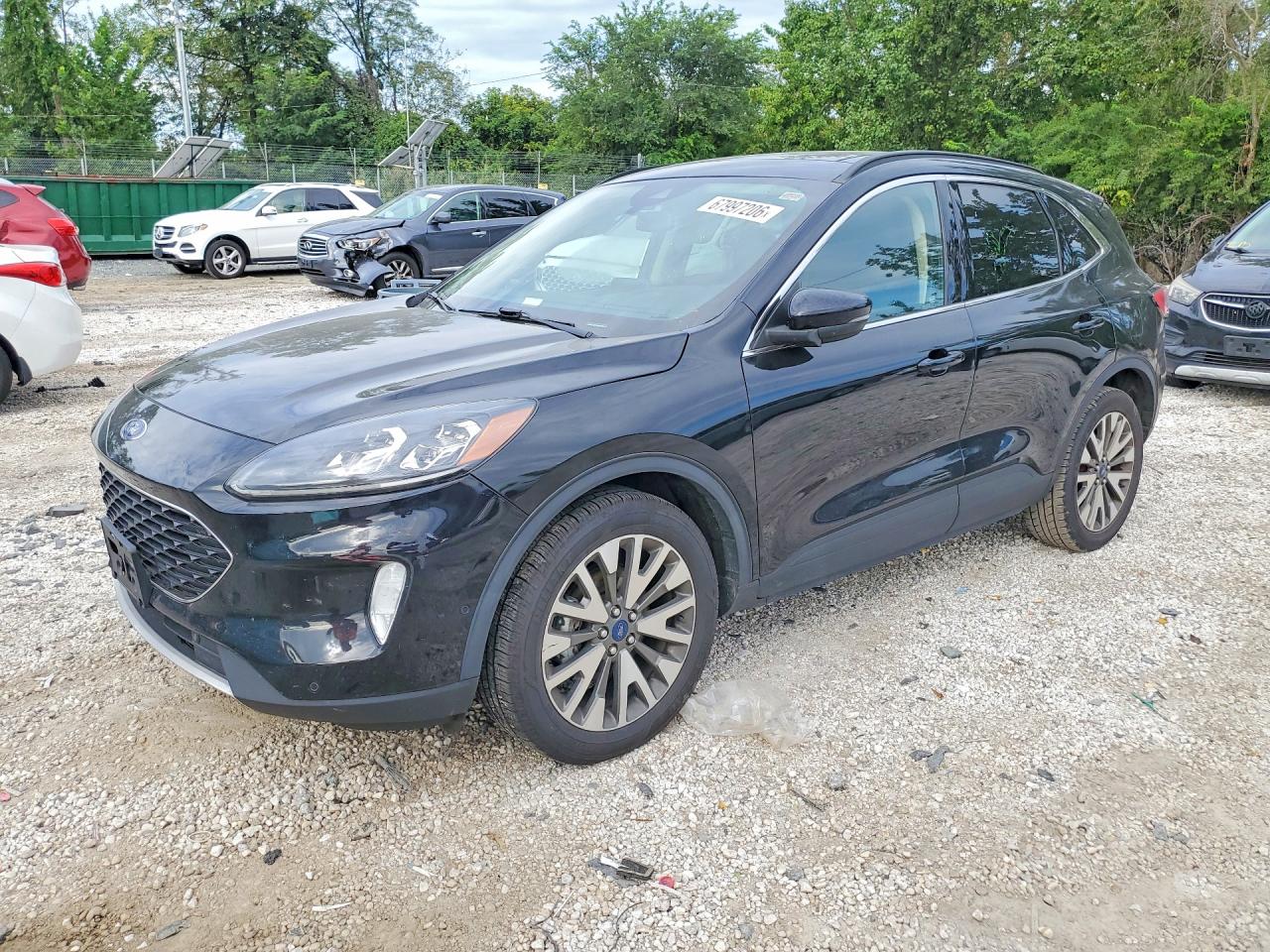 2020 FORD ESCAPE TITANIUM  