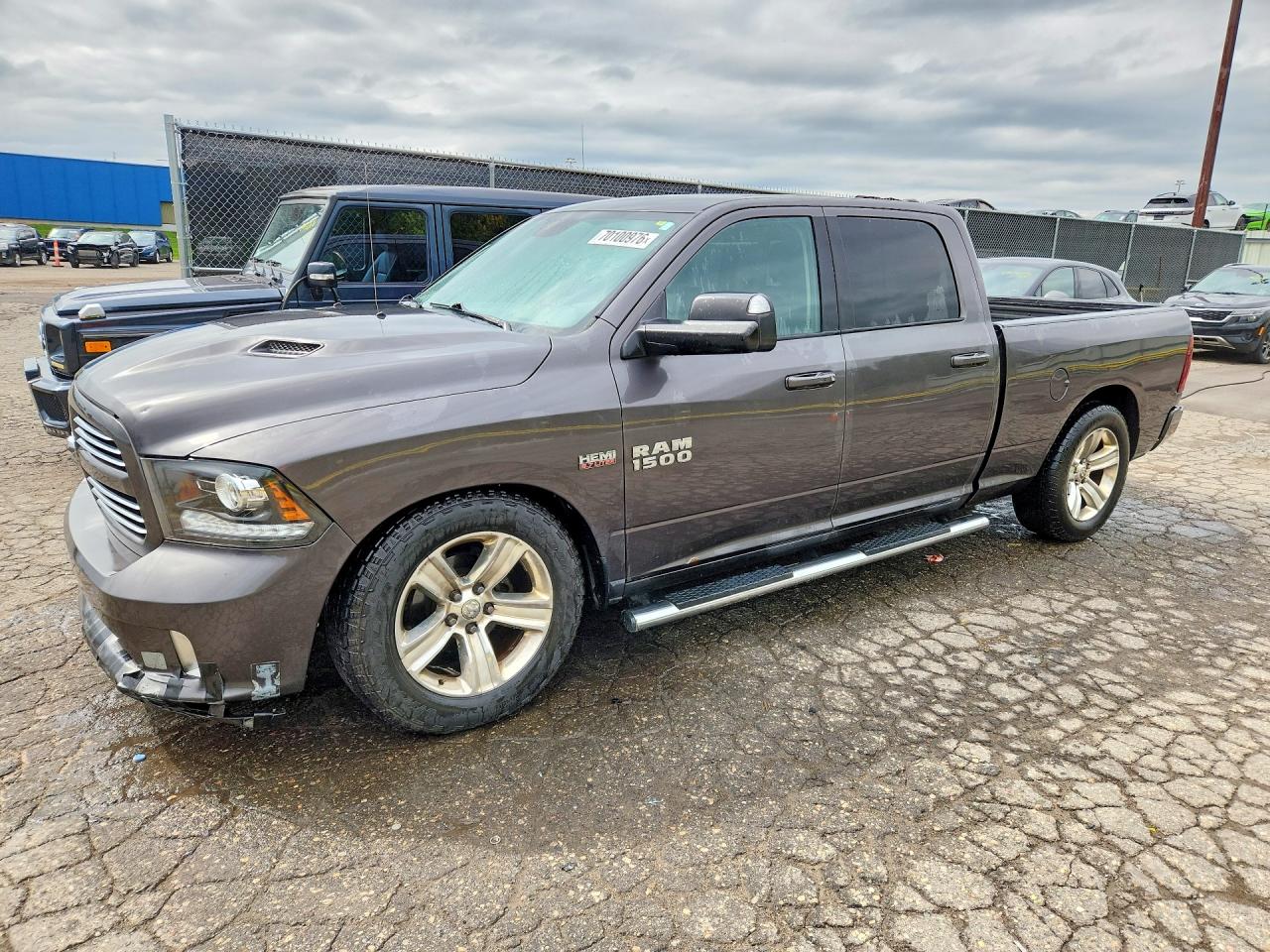 2015 RAM 1500 SPORT  