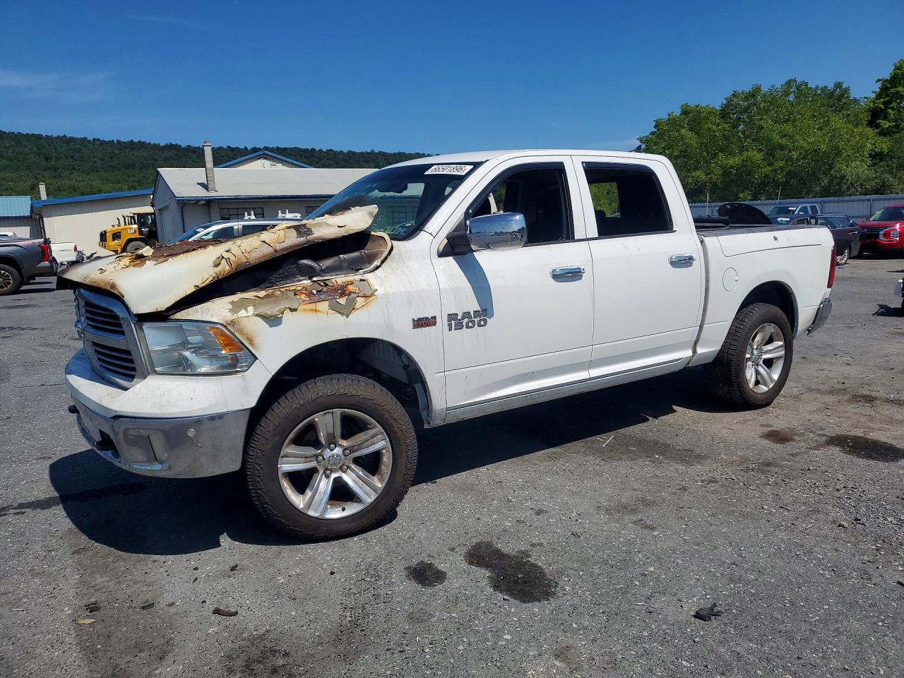 2014 RAM 1500 SLT  