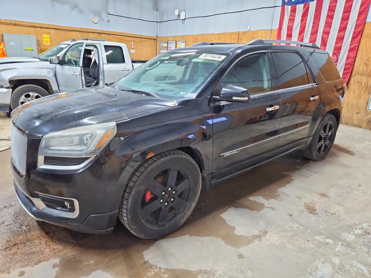 2016 GMC ACADIA DENALI  