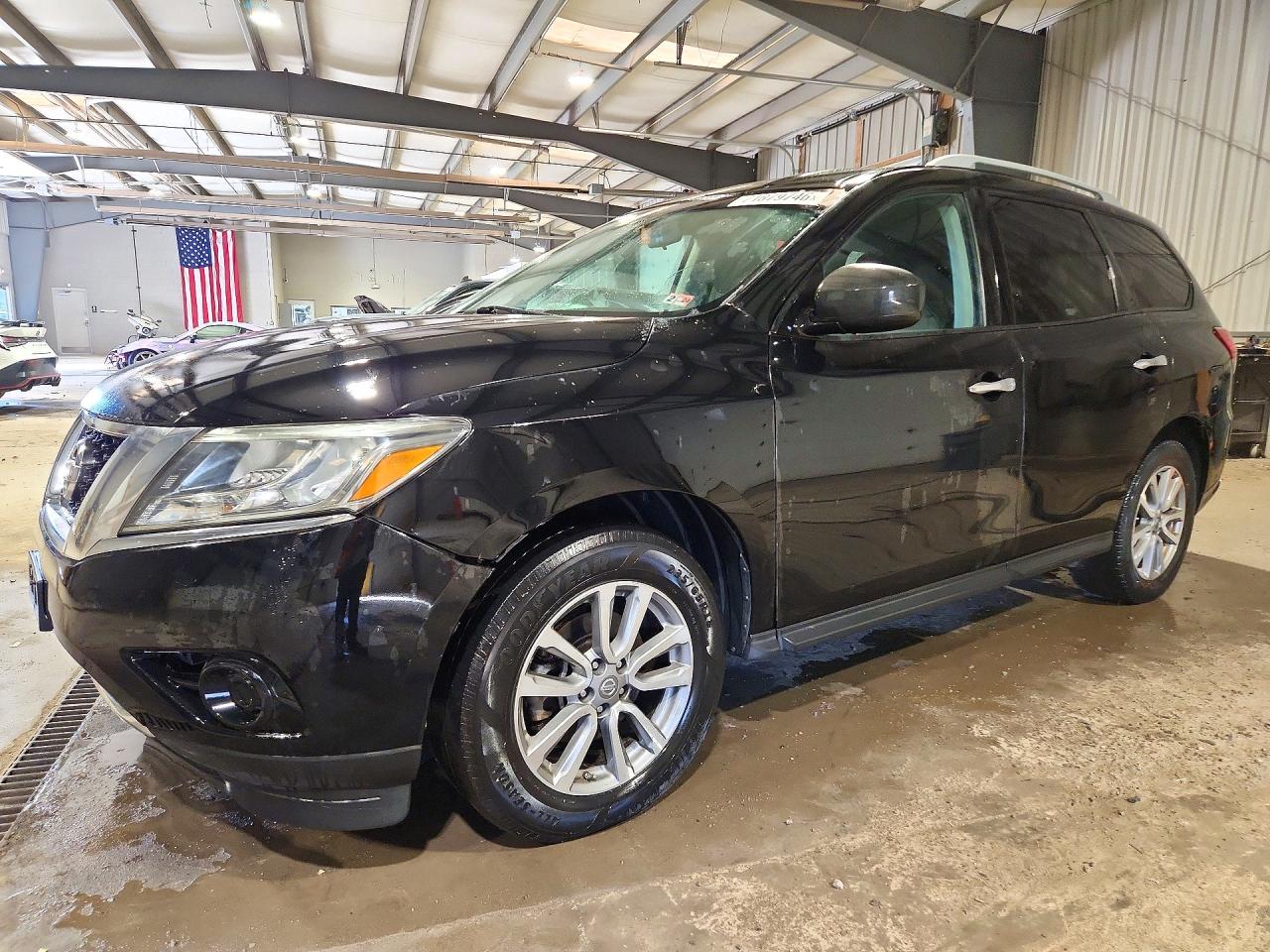 2014 NISSAN PATHFINDER S  