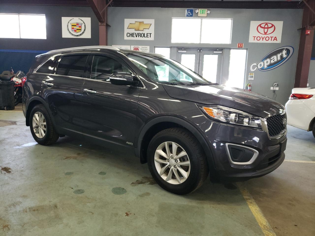 2017 KIA SORENTO LX