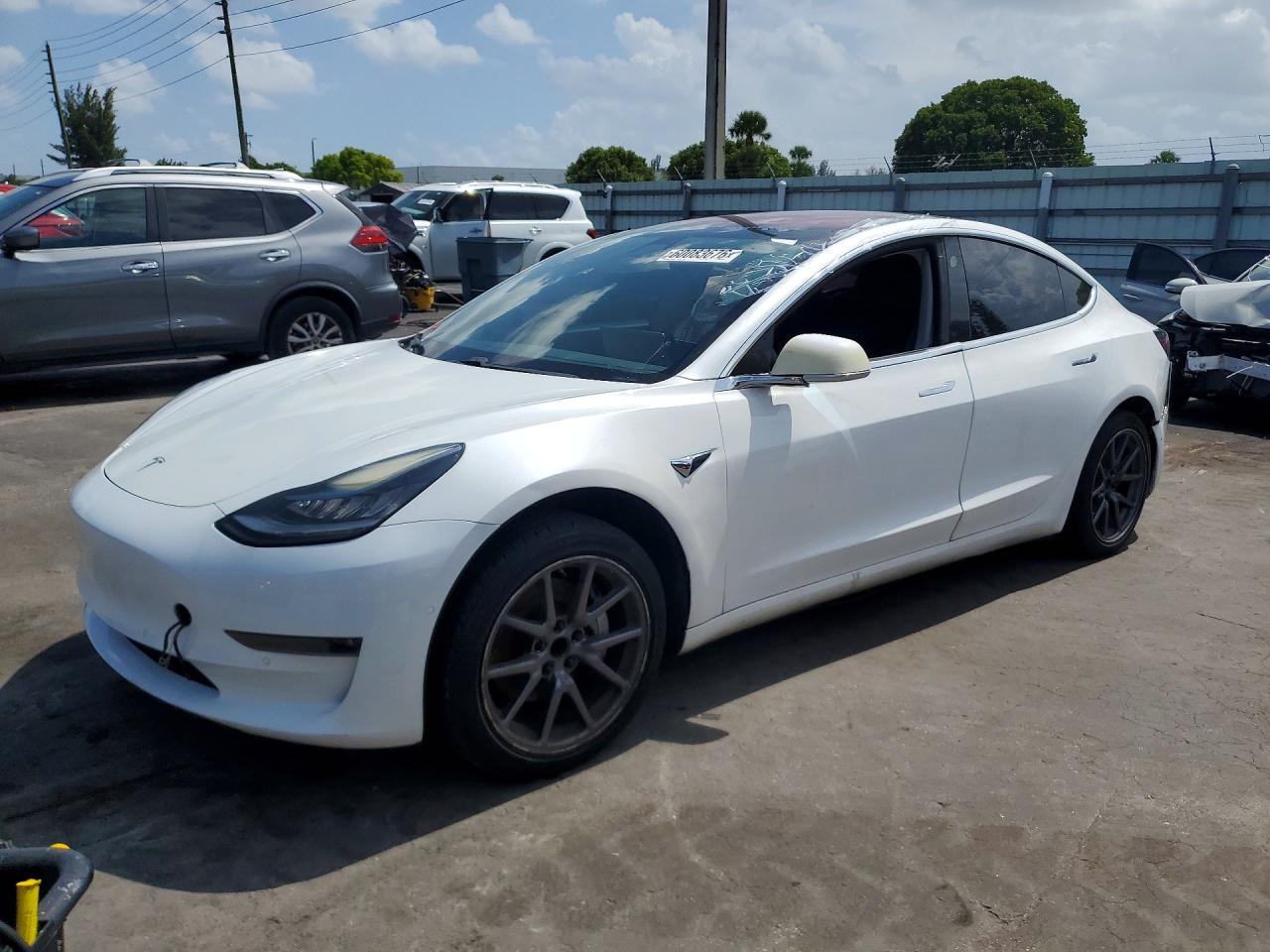 2018 TESLA MODEL 3   