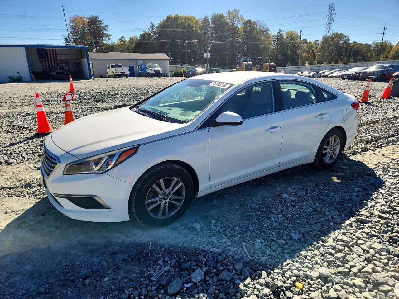 2017 HYUNDAI SONATA SE  