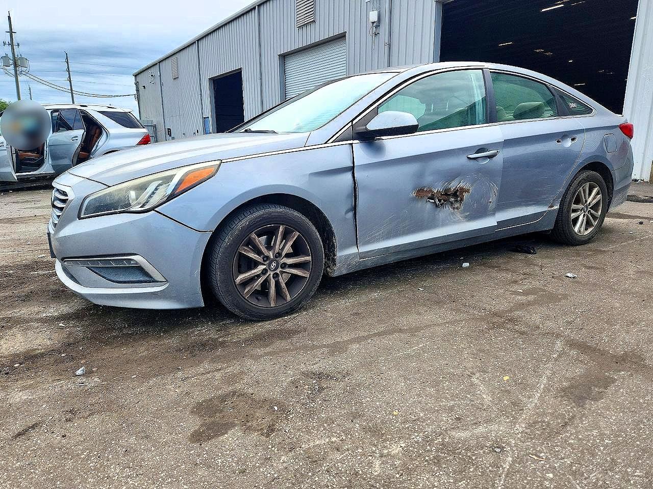 2015 HYUNDAI SONATA SE  
