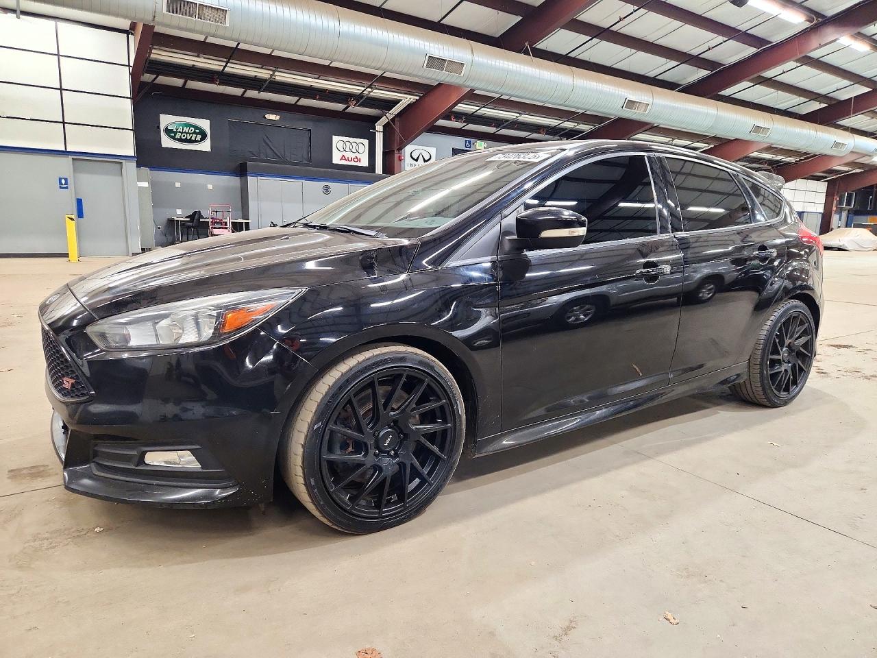 2017 FORD FOCUS ST  