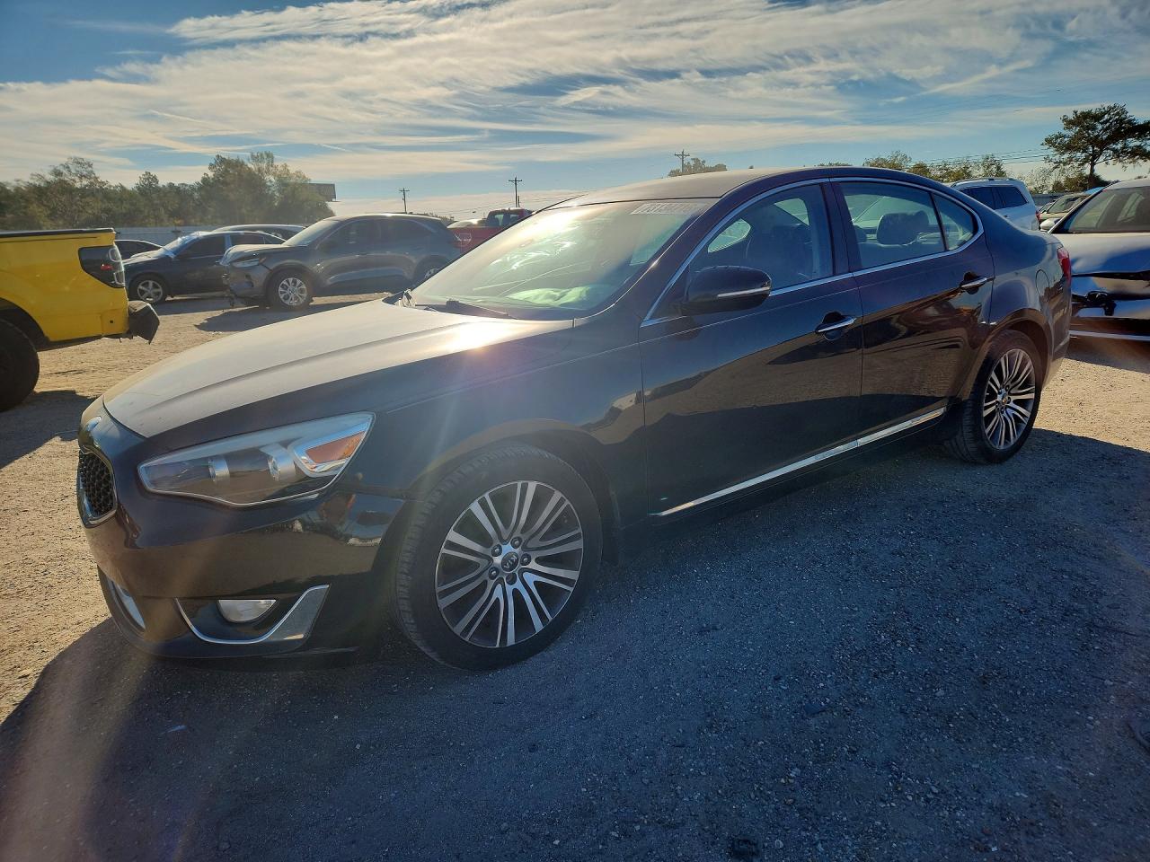 2014 KIA CADENZA PREMIUM  