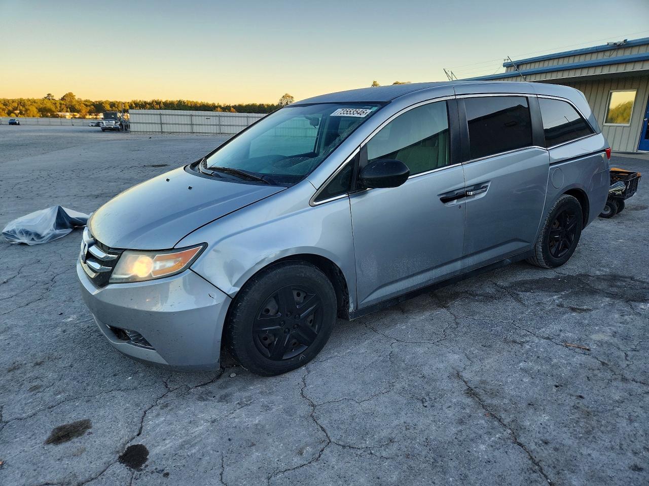 2016 HONDA ODYSSEY LX  