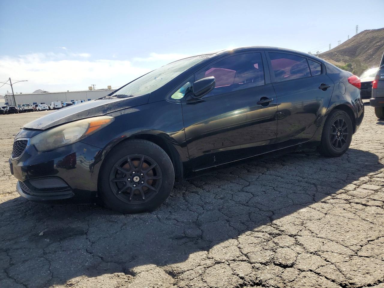 2014 KIA FORTE LX  