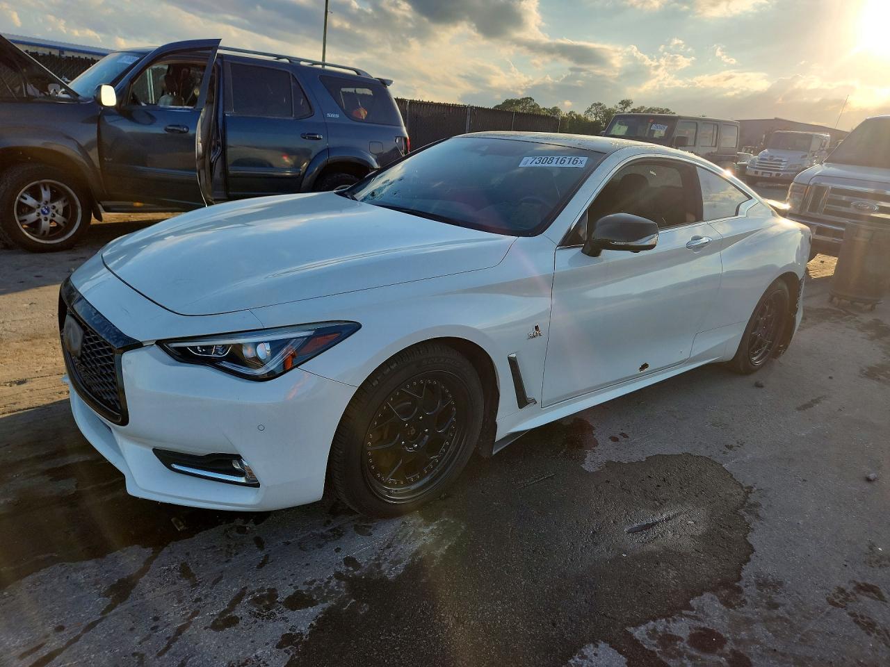 2017 INFINITI Q60 3.0T PREMIUM  