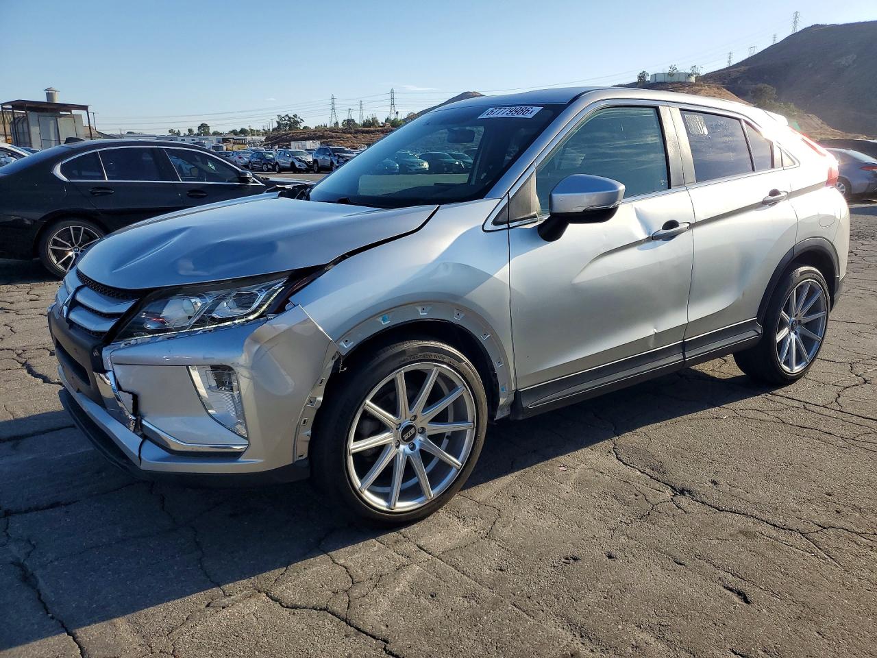 2020 MITSUBISHI ECLIPSE CROSS ES  