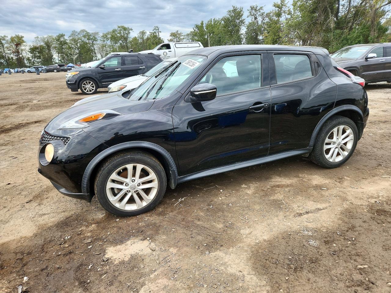 2016 NISSAN JUKE S  