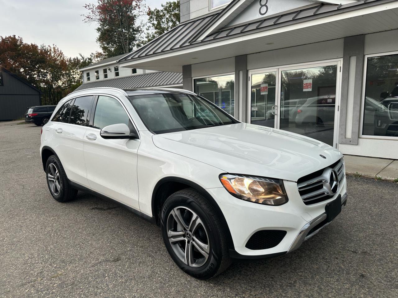 2019 MERCEDES-BENZ GLC 300 4MATIC  